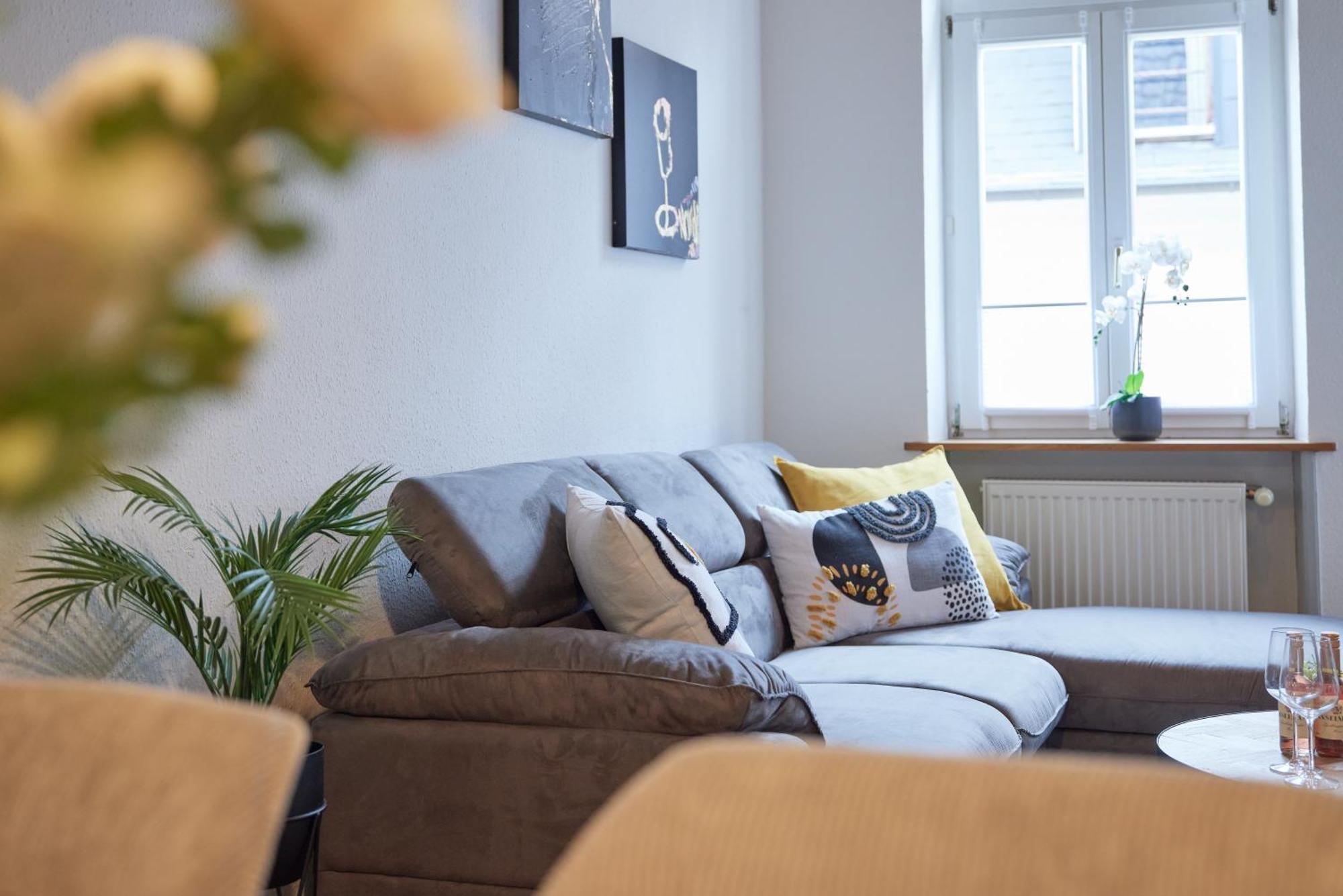 Upper Room Altstadt-Apartment Im Herzen Der Pfalz Neustadt an der Weinstraße Buitenkant foto